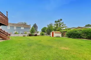 650 Nassau Dr, Roselle, IL 60172 - Photo 39