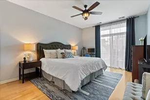3248 N Sheffield Ave, Chicago, IL 60657 - Photo 13
