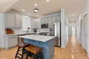 3248 N Sheffield Ave, Chicago, IL 60657 - Photo 9