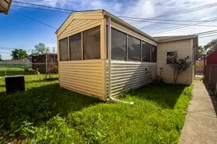9102 S Parnell Ave, Chicago, IL 60620 - Photo 27