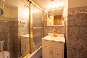 9102 S Parnell Ave, Chicago, IL 60620 - Photo 21