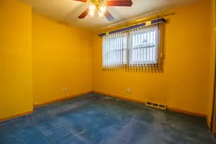 9102 S Parnell Ave, Chicago, IL 60620 - Photo 15