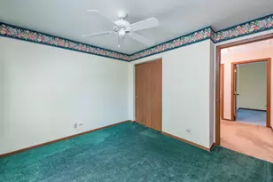 17505 W Woodland Dr, Grayslake, IL 60030 - Photo 21