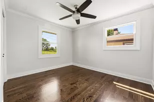 391 Walnut Ln, Elk Grove Village, IL 60007 - Photo 23