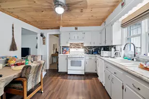 889 Armour Rd, Bourbonnais, IL 60914 - Photo 5