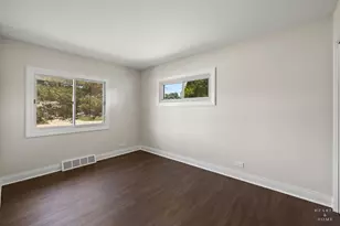 49 King Ln, Des Plaines, IL 60016 - Photo 23