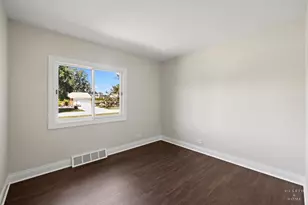 49 King Ln, Des Plaines, IL 60016 - Photo 21