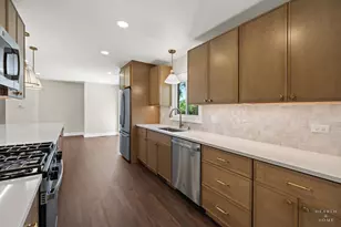 49 King Ln, Des Plaines, IL 60016 - Photo 7