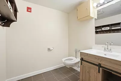 824 W Superior Street #B211-B212, Chicago, IL 60642 - Photo 19