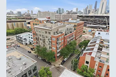 824 W Superior Street #B211-B212, Chicago, IL 60642 - Photo 23