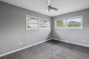524 Park Ave, Fox Lake, IL 60020 - Photo 17