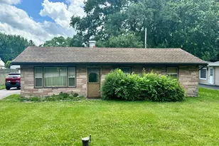 5425 Sand Ridge Rd, Morris, IL 60450 - Photo 1