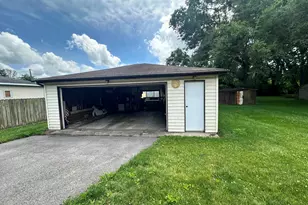 5425 Sand Ridge Rd, Morris, IL 60450 - Photo 3