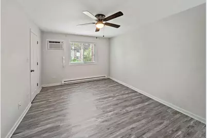 170 S Waters Edge Drive S #102, Glendale Heights, IL 60139 - Photo 13