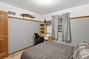 1362 Mill Pond Rd, Bourbonnais, IL 60914 - Photo 11