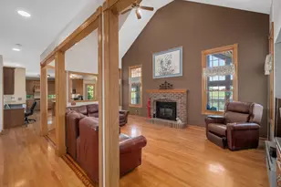 38W070 Spring Green Way, Batavia, IL 60510 - Photo 11