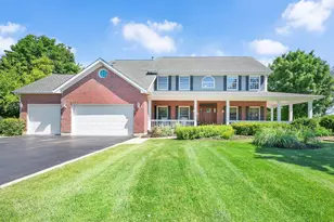 38W070 Spring Green Way, Batavia, IL 60510 - Photo 3