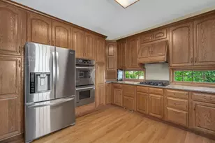 38W070 Spring Green Way, Batavia, IL 60510 - Photo 15