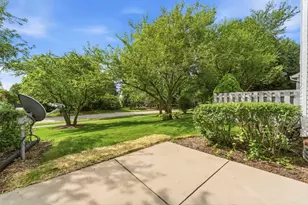 1327 Filly Ln, Bartlett, IL 60103 - Photo 33