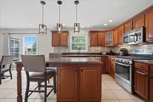 9 Brookline Ct, Bloomington, IL 61705 - Photo 15
