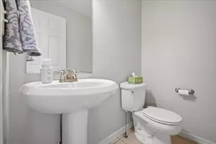 9 Brookline Ct, Bloomington, IL 61705 - Photo 19
