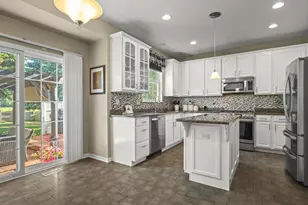 10695 Yellowstone Dr, Huntley, IL 60142 - Photo 11