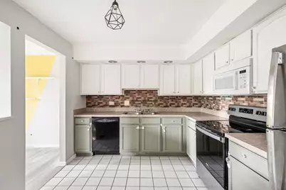 1046 Pinewood Drive, Downers Grove, IL 60516 - Photo 7
