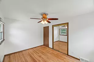 22W381 2nd St, Glen Ellyn, IL 60137 - Photo 19