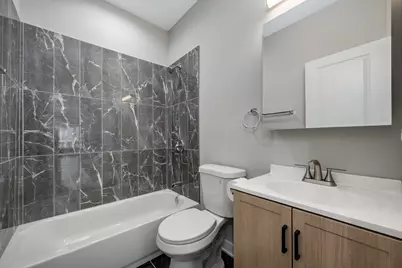 3031 W Warren Boulevard, Chicago, IL 60612 - Photo 19