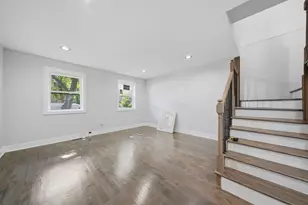 7116 S University Ave, Chicago, IL 60619 - Photo 3