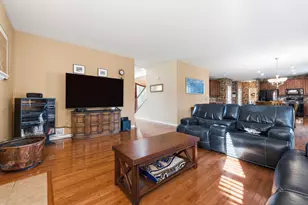3125 Riley Rd, Montgomery, IL 60538 - Photo 9