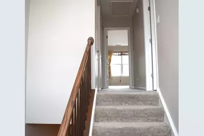 1260 Evergreen Avenue, Des Plaines, IL 60016 - Photo 3