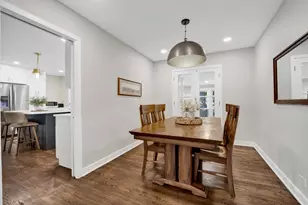 141 Adler Dr, Libertyville, IL 60048 - Photo 11