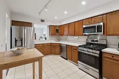 820 Oakton Street #2A, Evanston, IL 60202 - Photo 17
