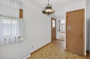 404 Fairview Blvd, Rockford, IL 61107 - Photo 13