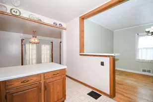 4206 W Henderson St, Chicago, IL 60641 - Photo 13
