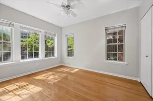 2215 N Bissell St, Chicago, IL 60614 - Photo 11