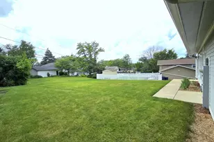 21W105 Flamingo Ln, Lombard, IL 60148 - Photo 25