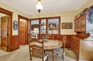 215 W Harrison St, Belvidere, IL 61008 - Photo 19