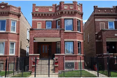 921 N Leclaire Avenue, Chicago, IL 60651 - Photo 1