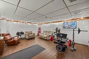 311 N Beverly Ln, Arlington Heights, IL 60004 - Photo 19