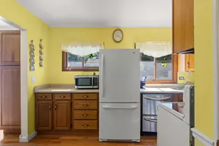 829 S Grace St, Lombard, IL 60148 - Photo 11