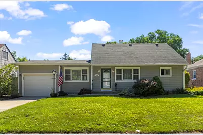 829 S Grace Street, Lombard, IL 60148 - Photo 1