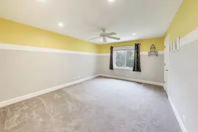 9350 Neenah Avenue, Morton Grove, IL 60053 - Photo 43