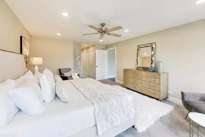 9350 Neenah Avenue, Morton Grove, IL 60053 - Photo 29