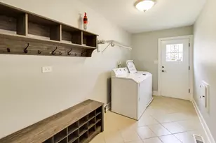 9350 Neenah Ave, Morton Grove, IL 60053 - Photo 25