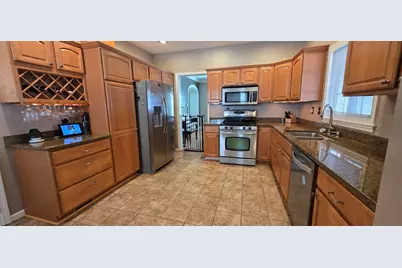 981 S Evergreen Avenue, Kankakee, IL 60901 - Photo 7