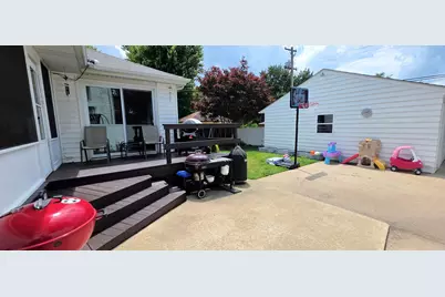 981 S Evergreen Avenue, Kankakee, IL 60901 - Photo 33