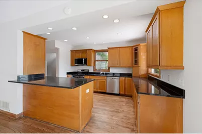 602 Highland Avenue, Oak Park, IL 60304 - Photo 9