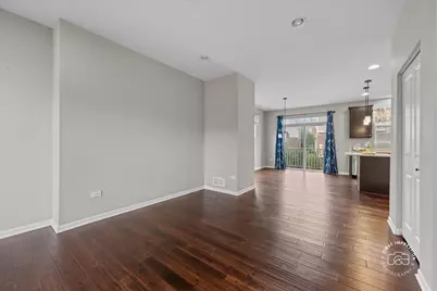 2945 Henley Lane, Naperville, IL 60540 - Photo 5
